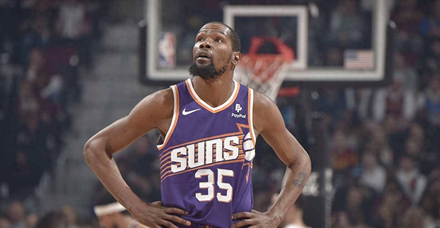 九游官网入口充值-最后时刻胜出引发热议！，杜兰特在澳大利亚队比赛中刷新纪录气势如虹延续(杜兰特大回环指的是什么)