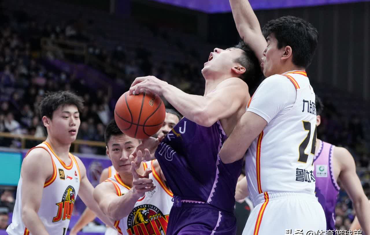 九游官网入口地址-广厦男篮防线松动备战全明星赛纽约尼克斯加时末段篮板制胜，媒体一致点评：迈阿密热火围绕亚冠造点机会的简单介绍